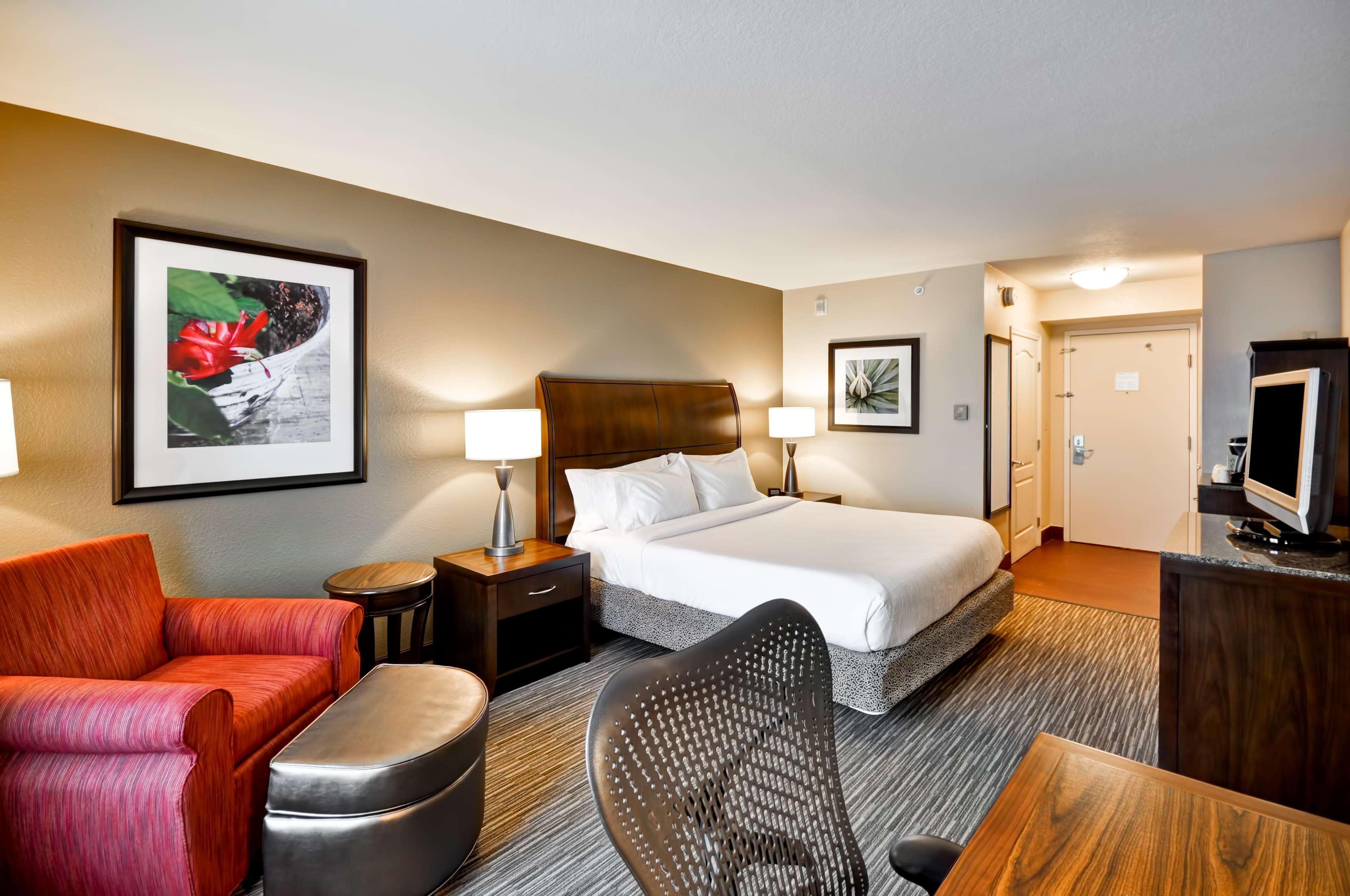 Hilton Garden Inn Tampa North Temple Terrace Eksteriør bilde